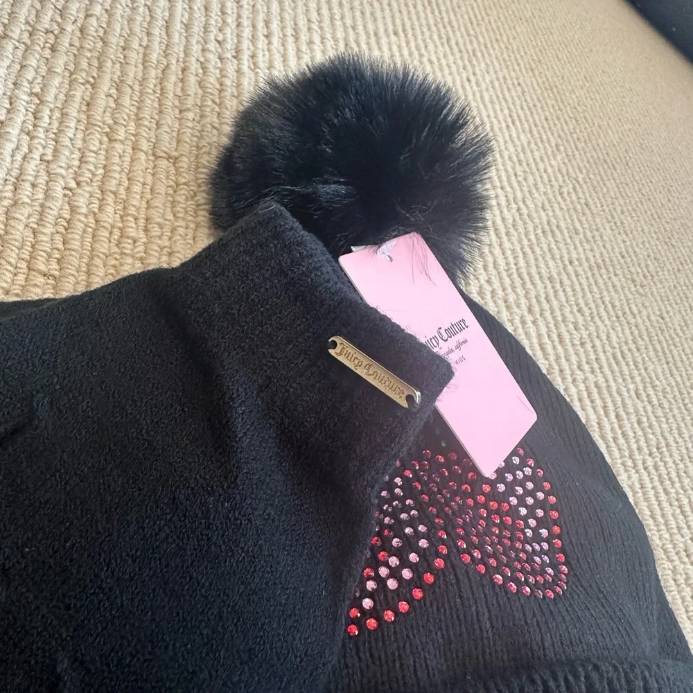 New kids Juicy Couture Black Beanie and Gloves Set 🍒